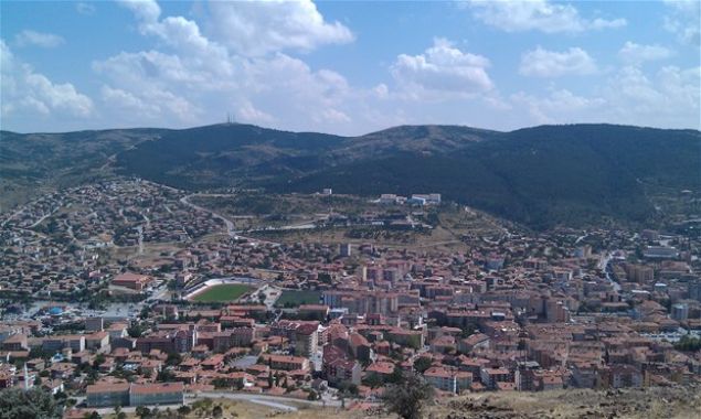 Yozgat    GS: % 38  FB: % 33  BJK: % 18  