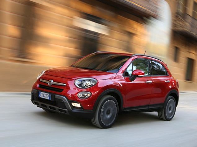 Fiat 500X    2017 kl balang fiyat: 86.900 TL  ​2016 kl balang fiyat: 69.400 TL 