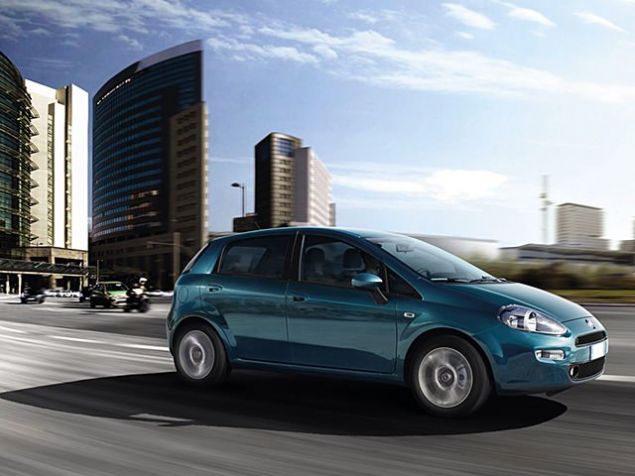 Fiat Punto    2017 kl balang fiyat: 52.900 TL  ​2016 kl balang fiyat: 48.900 TL 