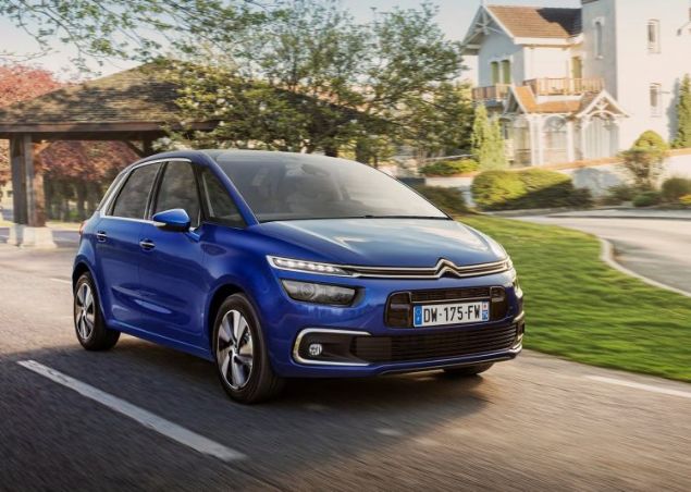 Citroen C4 Picasso    2017 kl balang fiyat: 123.600 TL  2016 kl balang fiyat: 110.800 TL 