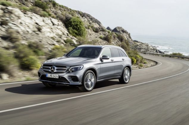 Mercedes Benz GLC    2017 kl balang fiyat: 275.700 TL  ​2016 kl balang fiyat: 255.436 TL 