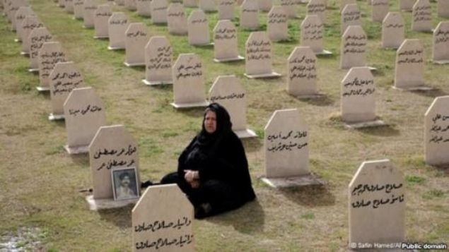 ENFAL SU�LULARINA �DAM<br><br>  Baas rejimi y�k�ld�ktan sonra Saddam H�seyin ve Hasan Ali Mecid, Enfal Katliam�ndan yarg�land�. Bu s�rada Duceyl Katliam�ndan dolay� �l�m cezas�na �arpt�r�lan Saddam H�seyin, as�larak idam edildi. Mecid ise, '�nsanl��a kar�� su� i�lemek ve soyk�r�m' su�lar�ndan yarg�land��� davada 24 Haziran 2007'de �l�m cezas�na �arpt�r�ld�. Mecid'in cezas�, 25 Ocak 2010'da infaz edildi. Mecid'in idam karar�n�n imzaland��� kalem ve as�ld��� ip Halep�e'deki m�zede sergileniyor. (sabah) 