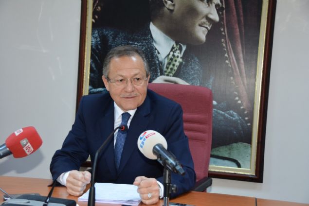 Bal�kesir B�y�k�ehir Belediyesi, Band�rma Belediyesi ve Port of Rotterdam Liman ��letmesi'nin ge�en y�l imzalad��� Rotterdam Liman� iyi niyet anla�mas� Hollanda ile ya�anan son krizin ard�ndan iptal edildi. 