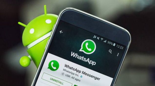 Normalde 10'dan fazla foto�raf� kar�� tarafa g�nderebilmek m�mk�n de�ilken, Whatsapp yeni s�r�mle bu say�y� 30'a ��karm�� durumda. Bu da kullan�c�lar� �nemli bir s�n�rdan kurtarm�� oluyor!     
