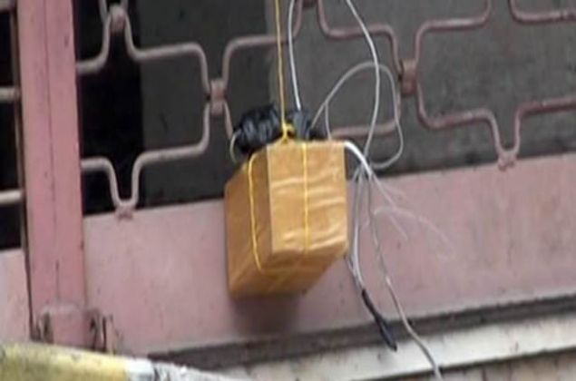 Elle yazlm irket adresleri veya etiketler allmadk durumlardr. Bu irketin gerekten varolup olmadn ve gerekten size paket gnderip gndermediini kontrol edin. Telle sarlm paketlerden kukulann, modern paketleme malzemelerinde sicim veya tel bulunmaz.      