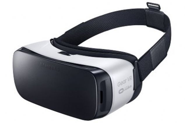 Gear VR: 129 euro       