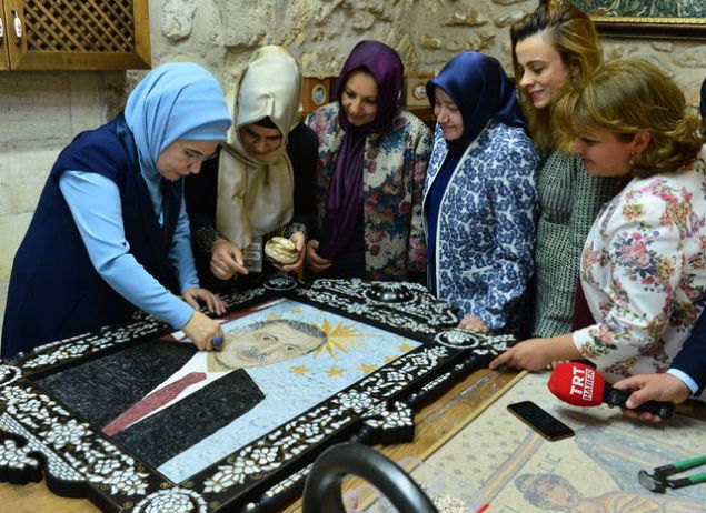 Cumhurbakan Erdoan'n portresine son ta 