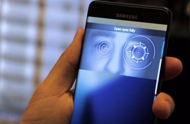 �R�S TARAMA  Galaxy Note 7'de g�z kilidi �zelli�ini kullanan Samsung'un yeni modeli Galaxy S8'de de bu �zelli�i geli�tirerek m��terilere sunmas� bekleniyor. 0.01 saniye tepki s�resine sahip olaca�� belirtilen kilit, uygulama ve klas�r baz�nda da g�venlik �nlemi olarak kullan�labilecek. 