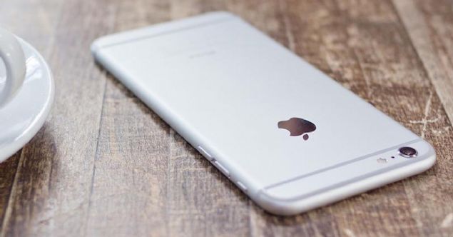 �inli ifanr, Weibo'dan KK ve Japon yazar Mac Otakara yeni iPhone tasar�m ve g�r�nt�leri oldu�unu iddia etti�i s�z�nt�lar da fikir vermesi a��s�ndan �nemli.   