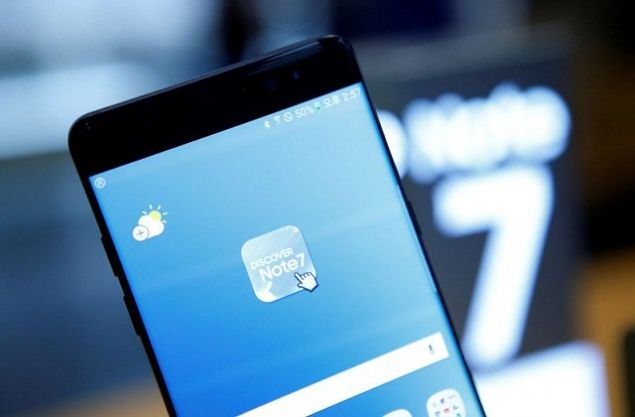 �te yandan, Samsung taraf� da bo� durmuyor. Gelen son haberler �����nda, Samsung'un Note 8 �zerindeki �al��malar�nda son noktaya ula�t��� g�r�n�yor. Zira telefonun �al���r haldeki g�r�nt�leri bug�n internete s�zd�.    