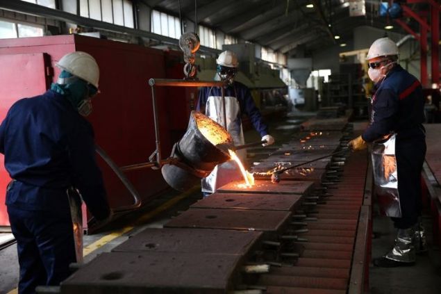 'Ya analiz faaliyetiyle byk bir tasarruf yaplmakta ve lke ekonomisine katk salanmaktadr. Aralarda kullanlan yalardan 2016 yl iin 441 bin litre tasarruf salanmtr. Bu tasarrufun maddi karl 708 bin dolardr.'      