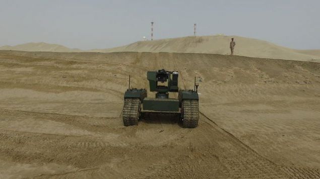 ASELSAN taktik kara ara�lar�nda ve sabit tesislerde temel olarak hava ve kara hedeflerine, �zellikle asimetrik tehditlere kar�� yak�n alan korumas� amac�yla geli�tirilen, ana silah olarak 12,7 milimetre u�aksavar, 7,62 milimetre makinal� t�fek, 40 milimetre bomba atar gibi silahlar tak�labilen sistemi kablosuz olarak �retti.     