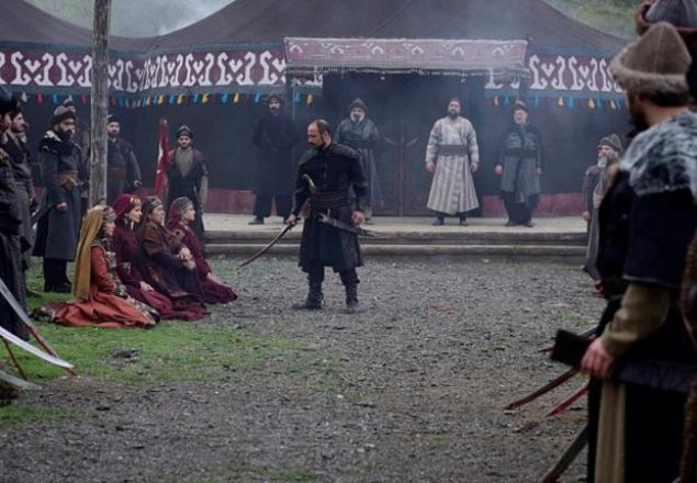 D�zyatan, Dirili� Ertu�rul dizisinden ayr�laca��na dair iddialar�n g�ndeme geldi�ini hat�rlatarak,     