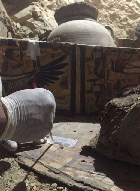 Eski Msr hanedanlarnda 'sulh hakimi' unvannn nadir bir meslek olduunu belirten El Veziri, bulunan mumyalarn iyi durumda olduunu ifade etti.      