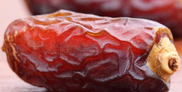 Vcuttaki karbonhidratlarn enerjiye evrilmesine, protein ve yalarn vcudun dier ihtiyalar iin kullanlmasna yardmc olur. B2 vitaminiyle de, vcudun enerji salamas ve hcrelerin yenilenmesi iin protein, karbonhidrat ve yalarn yaklmasna yardmc olur. 