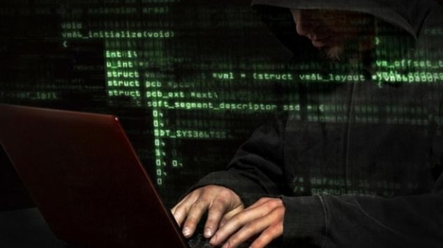 Srlarn ierisinde web tarayclara, a cihazlarna, telefonlara girmelerini salayacak bilgiler bulunuyor. Ayrca son saldrda byk blm etkilenmeyen Windows 10 sistemlerin de etkili bir ekilde hack'lenebilecei kaydedildi.  