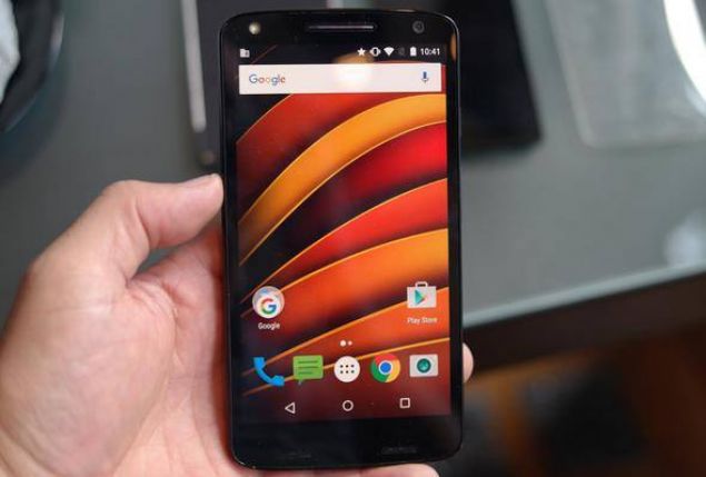 Motorola Moto X Force    Arl: 169 gram    Ekran bykl: 5.4 in (1440x2560 piksel znrlk)  