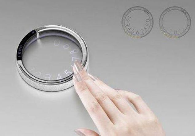 Jung Dae Hoon tarafndan gelitirilen bu telefonun dikkat eken zellii bilee taklyor olmas.      