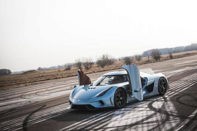 Koenigsegg Regera: 2 milyon dolar     
