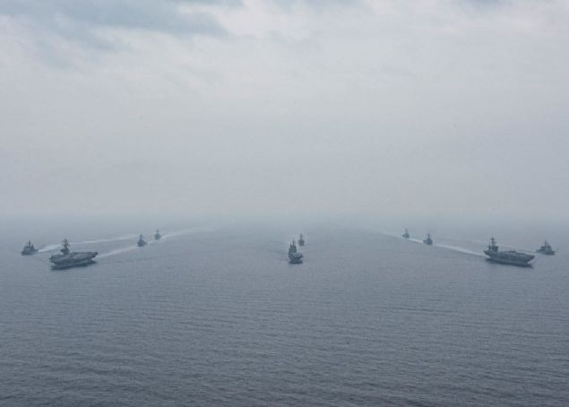 USS Ronald Reagan'n bal olduu ABD 7. Filosunun internet sitesinden yaplan aklamada, Deniz z Savunma Kuvvetleri helikopter tayc gemisi Hyuga ve fze destroyeri Aigara'nn katld tatbikatn, 'Hint Okyanusu ve Asya Pasifik'te mterek almay ve harp hazrln gelitirmek iin yaplan rutin bir eitim faaliyeti' olduu kaydedildi. 