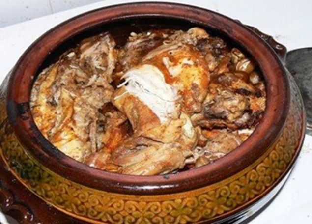                                                                 Tavan Yahnisi: Sarmsakl, tereyal ve bol lezzetli                                                          