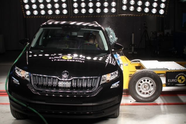 Skoda Kodiaq, Euro NCAP testlerine 'standart g�venlik ekipman�' ile girdi.     