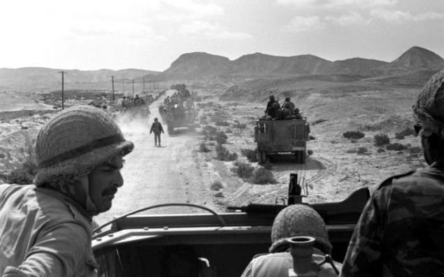  Alt�nc� G�n:  SSCB �srail ile diplomatik ili�kilerini kesti. �am�a 40 kilometre uzaktaki Kuneitra�n�n d��mesi �zerine Suriye de ate�kesi kabul etti ve �at��malara son verdi.   