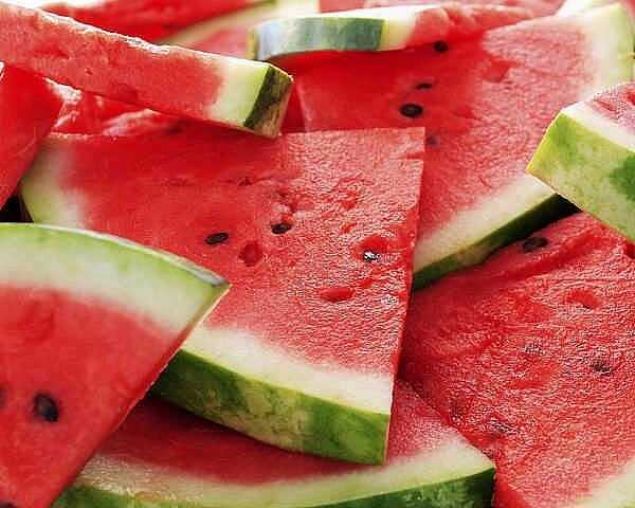 Dier meyvelere gre ekeri fazla olduu iin ok fazla tketilmemesi neriliyor.     