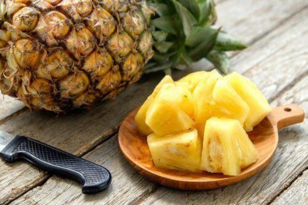 Ananas suyu antioksidan ieriiyle kilo vermek iin en seeneklerdendir.      