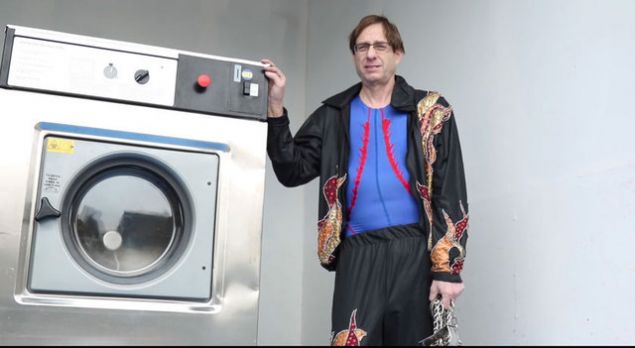 lgn adam son zamanlarda ise en zorlu deneylerini kayda alarak internete yklemesiyle tannrln artryor.      