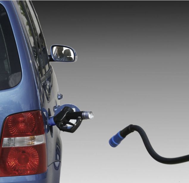  Kuvvetli mknatslarla donatlm pompalarn herhangi bir zorlama annda paralanarak etrafa zarar vermemelerinin istenmesi.     