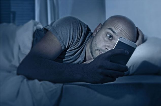 Ama eer beyni srekli megul olan ve uykusuzluk sorunu olan bir kiiyseniz psikologlar olumlu eylere odaklanmanz gerektiini sylyor. Odaklanmak iin ise limon kokusu birebir...   