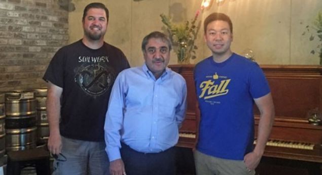 Ayn� zamanda San Diego �niversitesi'nde Bilgisayar Bilimleri dersi veren Hal�c�o�lu, �niversiteye Veri Bilimi Enstit�s� kurulmas� i�in Facebook'tan 75 milyon dolar ba���lad�. Kendisinin ismi de okula verildi.   