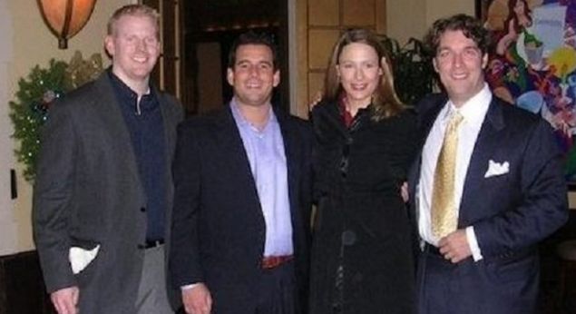 STEVE KING platformun b�y�mesinde kilit role sahipti. Medya Direkt�r� olarak Panasonic ve Microsoft gibi ilk b�y�k reklamlar� getirdi.   