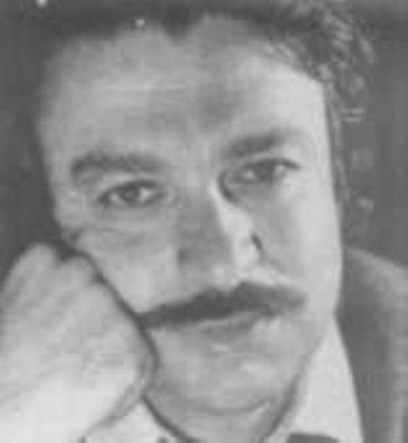 Merak etmeyin, daha �lmedim - O�uz Atay (Arkada��n�n evinde, kap�y� �alanlara banyoda s�yledi�i s�zler)     