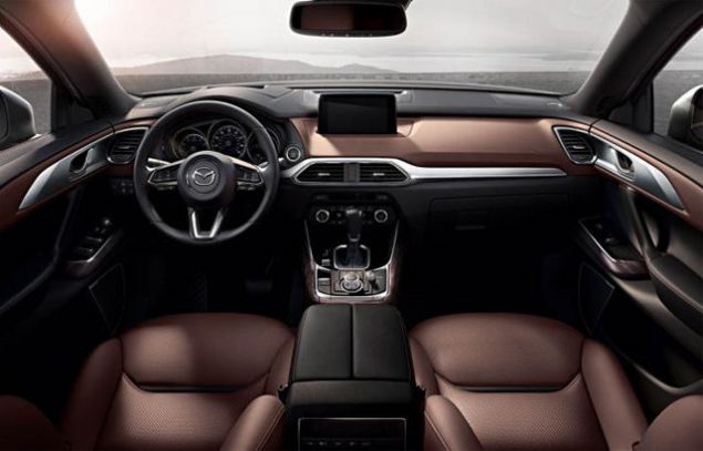 MAZDA CX-9 (i mekan)   