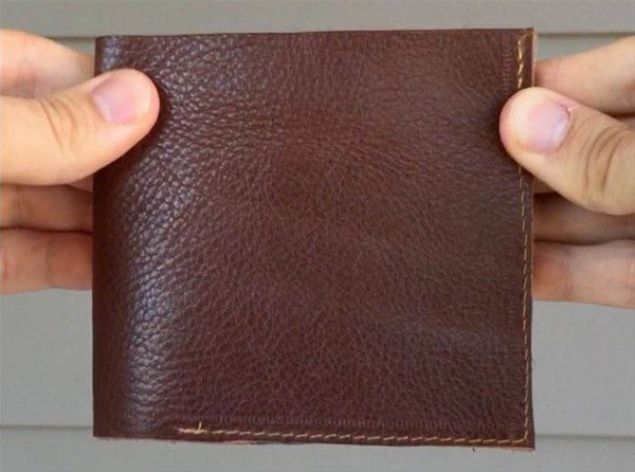 Sonrasnda uyuyakald ve czdan, hrszlar iin hazrlad czdan alnd...     