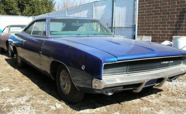 ABD'de ya�ayan bir otomobil ustas� Chrysler 1968 Charger'� inan�lmaz bir de�i�im ile yeniden yapt�     
