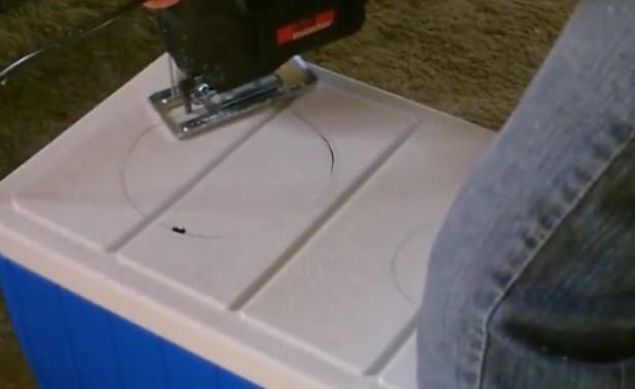 Bunu evinizde buz poetlerinin iine su doldurarak derin dondurucunuza atp byk buz paralar elde edebilirsiniz.     