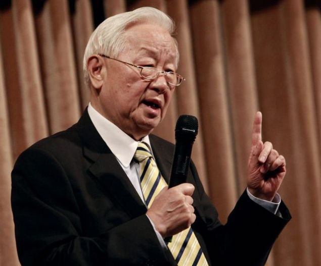 86 ya��ndaki Morris Chang, Tayvan h�k�metinin de deste�ini alarak 1987'de TSMC'yi kurdu. Bug�n �lkenin Ulusal Kalk�nma Fonu, y�zde 6,4'l�k payla �irketin en b�y�k hissedar�. <br><br>    Peki d�nyan�n en zengin insanlar� kim? ��te aralar�nda T�rk milyarderlerin de oldu�u o liste...   