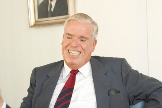 99- Klaus-Michael Kuehne - 12.4 milyar dolar  gemi - Almanya   