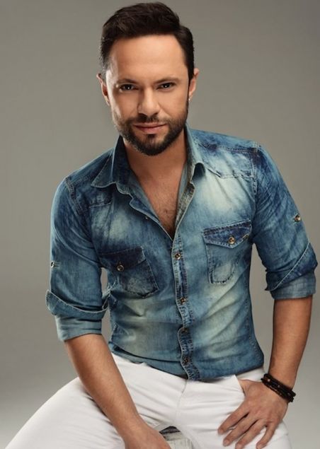 ZGN: Demokrasimize kastedenlere en gzel cevab milletimiz verdi. ehitlerimizi minnetle anyoruz gazilerimize kranlarmz sunuyoruz. 