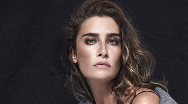 SILA: Demokrasi ve ikiyzelli insanmzn katili darbe ve darbecilere lanet olsun! Hafzalarmzdan silinmeyen o karanlk geceyi bir daha yaamamak dileiyle. 