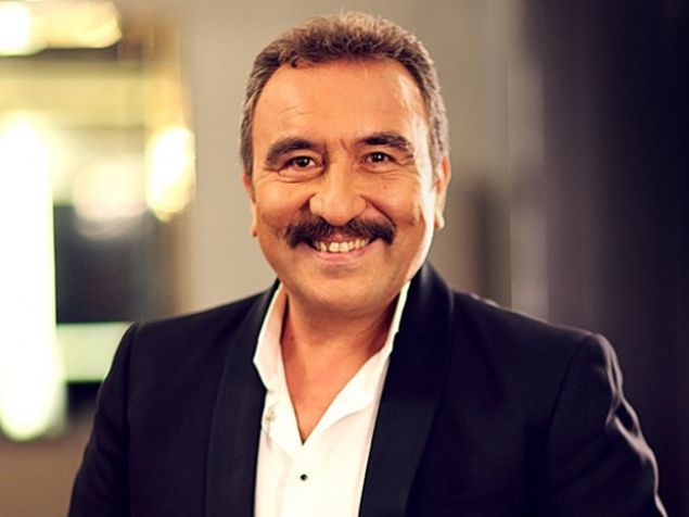 MT BESEN: 15 Temmuz gecesi bayramza, vatanmza, devletimize kastedenlere kar byk bir destan yazdk. Bu destann yldnmnde ehitlerimizi rahmetle anyor, gazilerimize kranlarmz sunuyorum. 