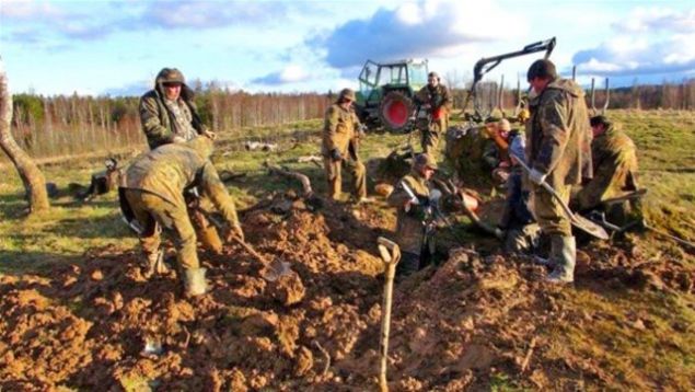 ASKERLERDEN GERYE KALANLAR... <br><br>  Letonya ormanlarnda kaz yapan arkeologlar hi beklemedikleri bir eyle karlat.   