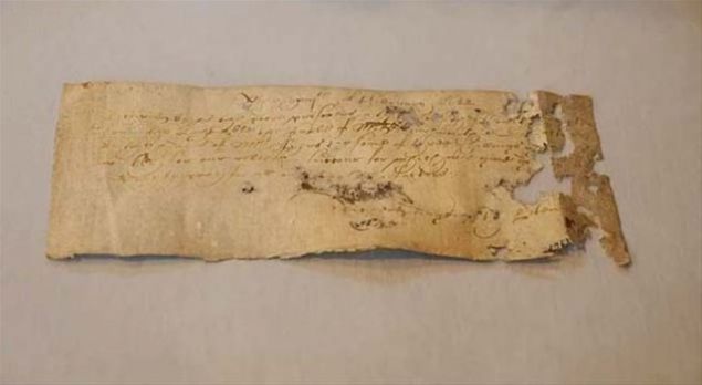 Listeyi, evin ba hizmetilerinden biri olan Robert Draper kaleme alm.   