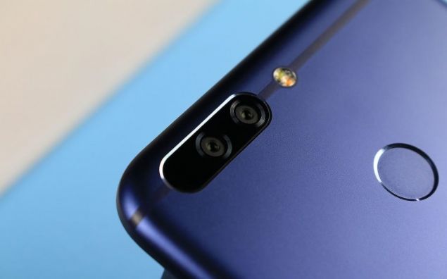 APPLE VE SAMSUNG'UN GZN KORKUTAN TELEFONDAN SATI PATLAMASI <br><br>    Piyasaya knn zerinden 20 gn gemesine ramen elde edilen sat rakamlar artt.     