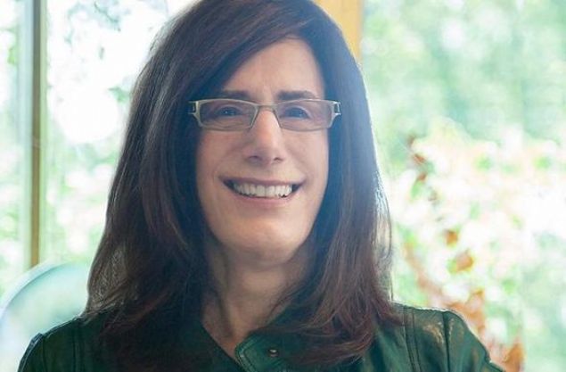 Judy Faulkner yaklak 2.5 milyar dolar servete sahip. 73 yanda ve salk sektrne yazlm reten bir firmas var. 