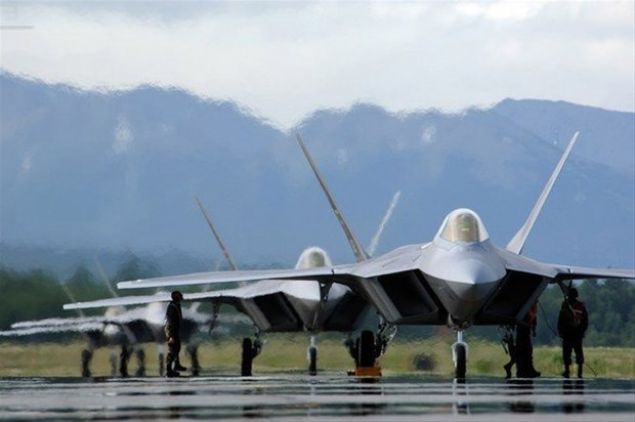 F-22 Raptor     