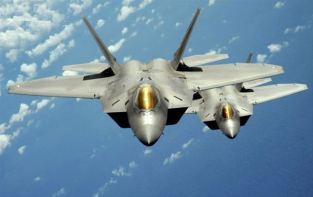 F-22 Raptor     